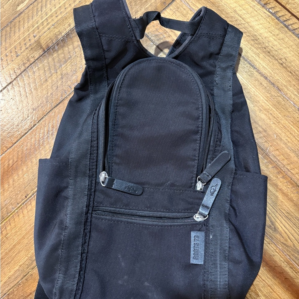 Roots 73 Black Backpack with Logo Interior